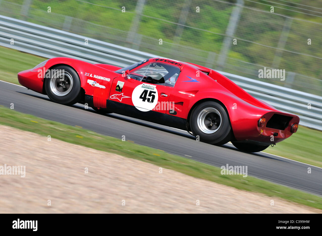 '1000km' for pre-'72 Sports-Racing Cars - Alec Hammond/Nigel Greensall, 1969 Chevron B8 Stock Photo