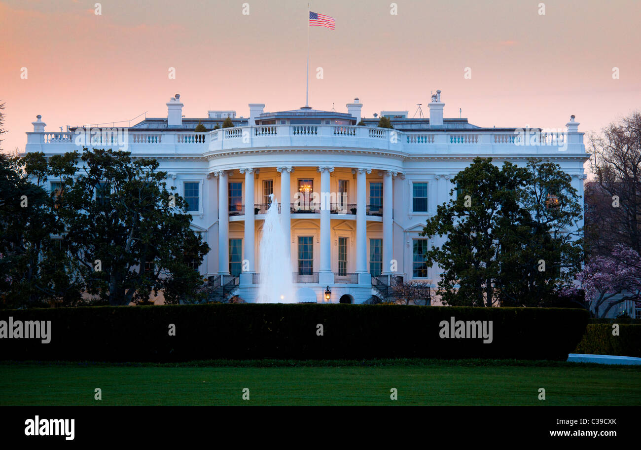 The US presidential residence at 1600 Pennsylvania Avenue in Washington, DC Stock Photo