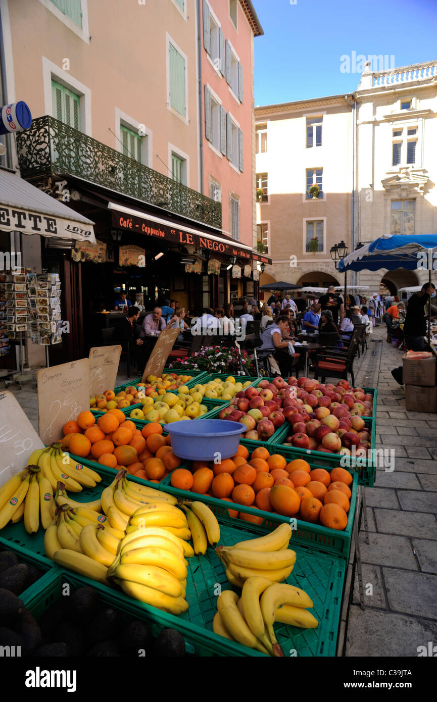 France, Provence, Vaucluse, Orange, outdoor market stall Stock Photo