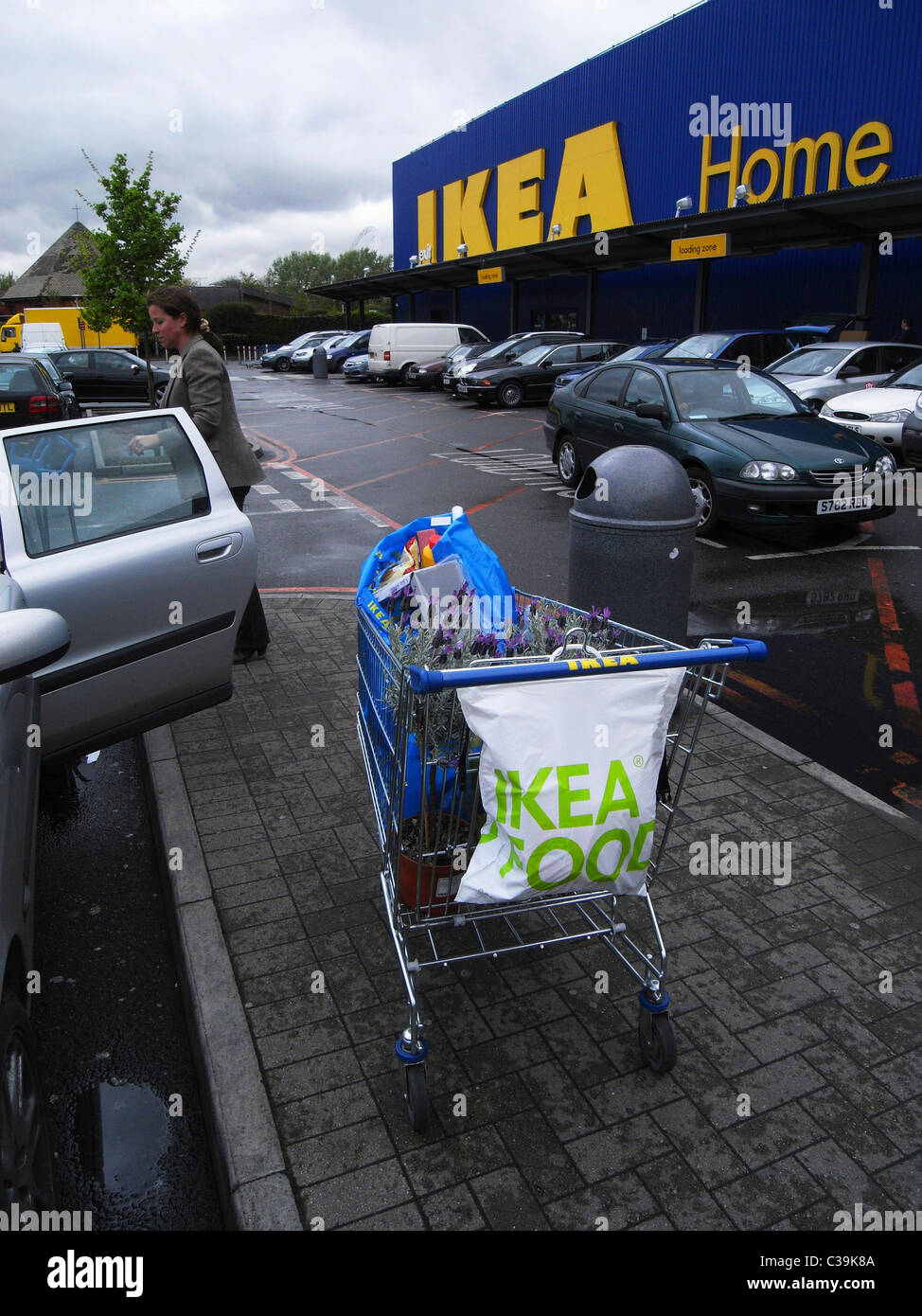 Exterior of an Ikea store Stock Photo Alamy