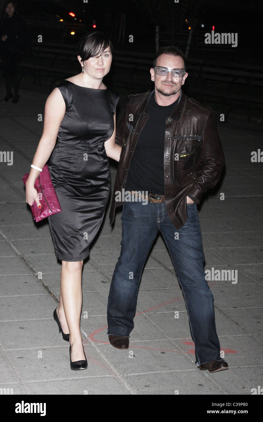Bono and his wife Ali Hewson Vanity Fair party for the 2009 Tribeca Film Festival at the State Supreme Courthouse - arrivals Stock Photo