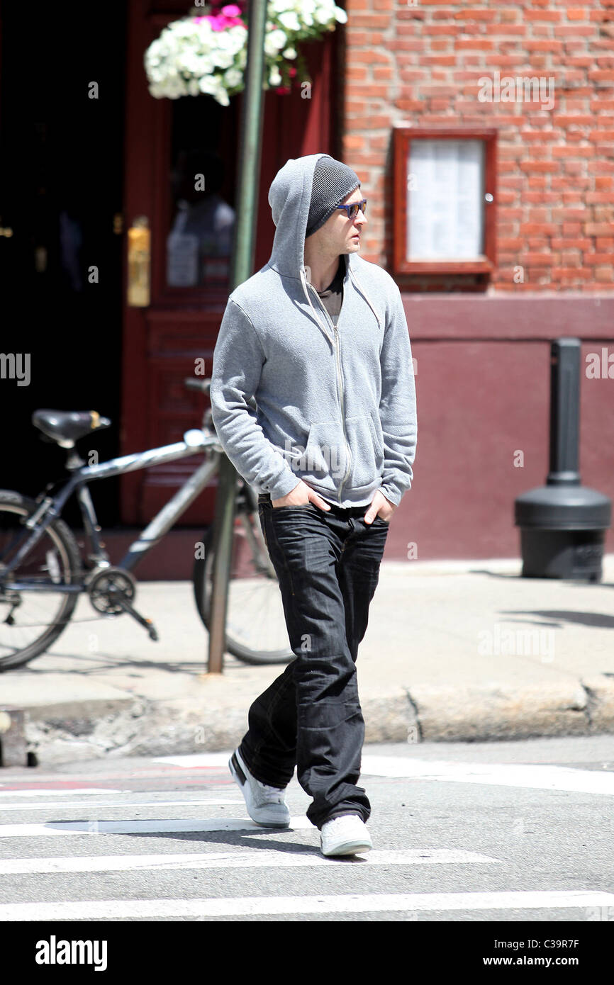 Sneakers justin timberlake soho 2 120805 hi res stock photography and images Alamy