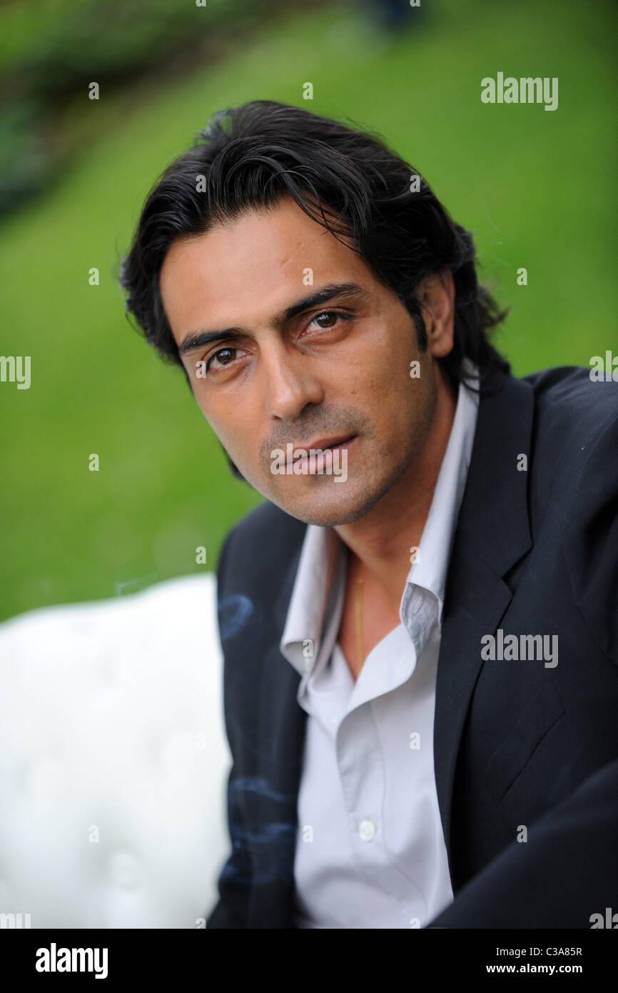Arjun Rampal Dutch