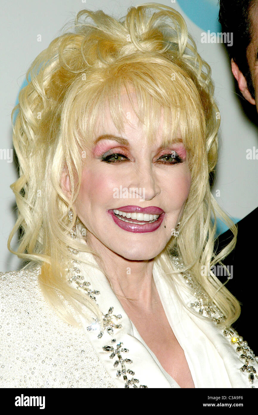 Dolly Parton Opening Night Of The New Broadway Musical Nine To Five