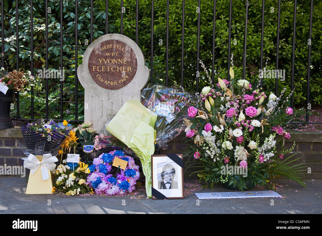 London, St James's Square Memorial to WPC Yvonne Fletcher April 2011 Stock Photo