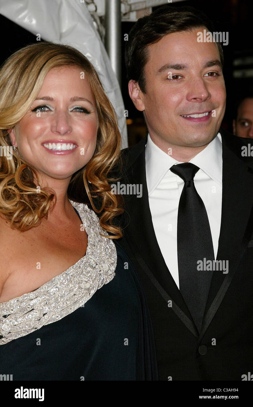 Jimmy fallon wife jewelry sale