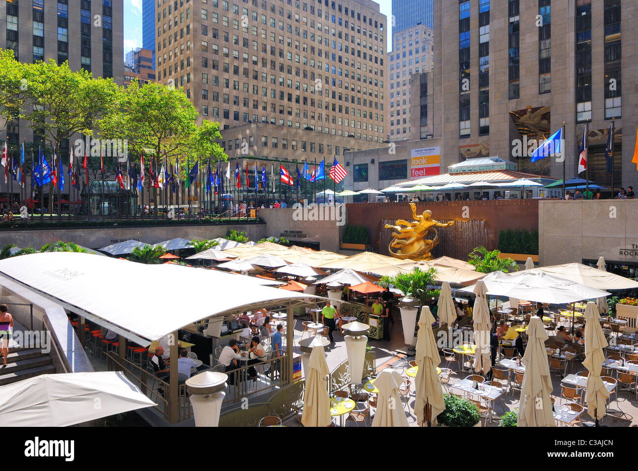 The Famous Rink Bar At Rockefeller Center Converts Into The Even More Stock Photo Alamy