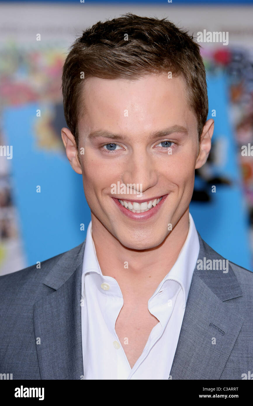 JONATHAN KELTZ PROM. WORLD PREMIERE WALT DISNEY PICTURES. HOLLYWOOD LOS  ANGELES CALIFORNIA USA 21 April 2011 Stock Photo - Alamy