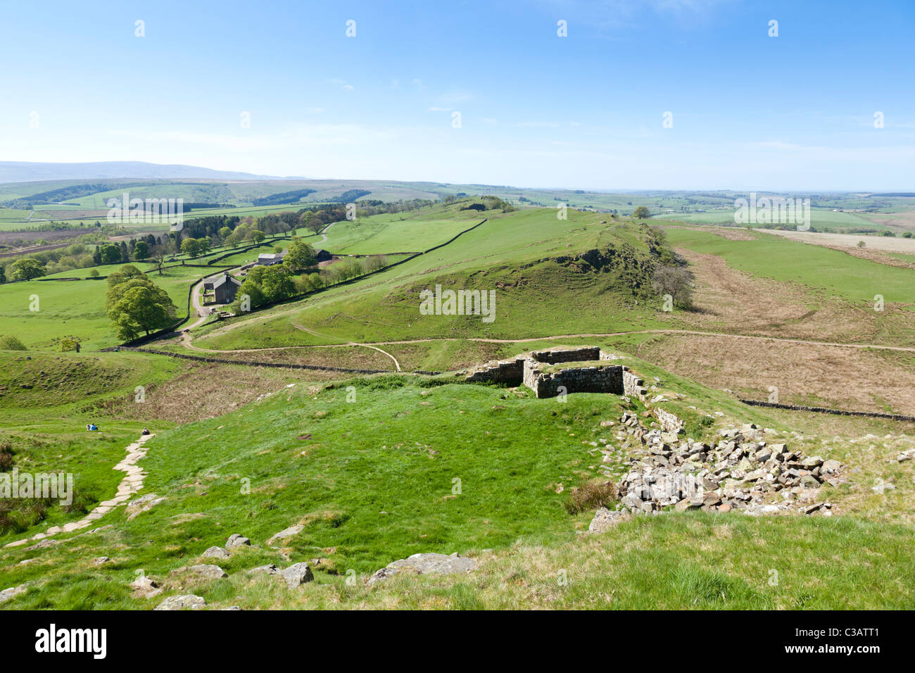 Turret 44B on Hadrians Wall looking towards Walltown Crags Roman Military Way Stock Photo