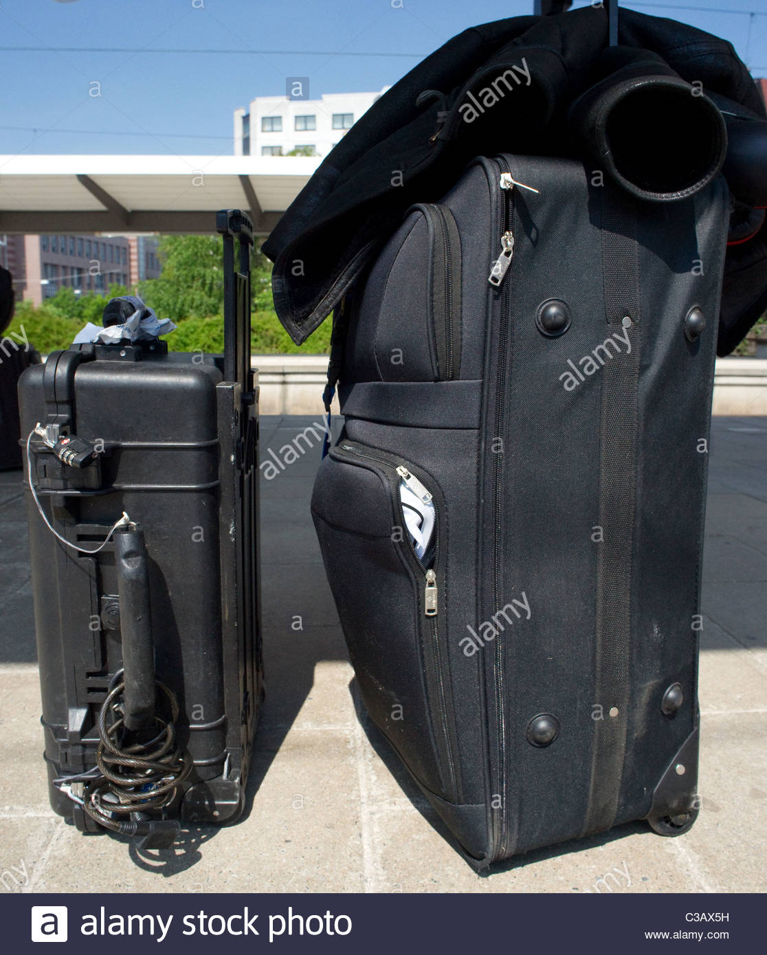 luggage pelican