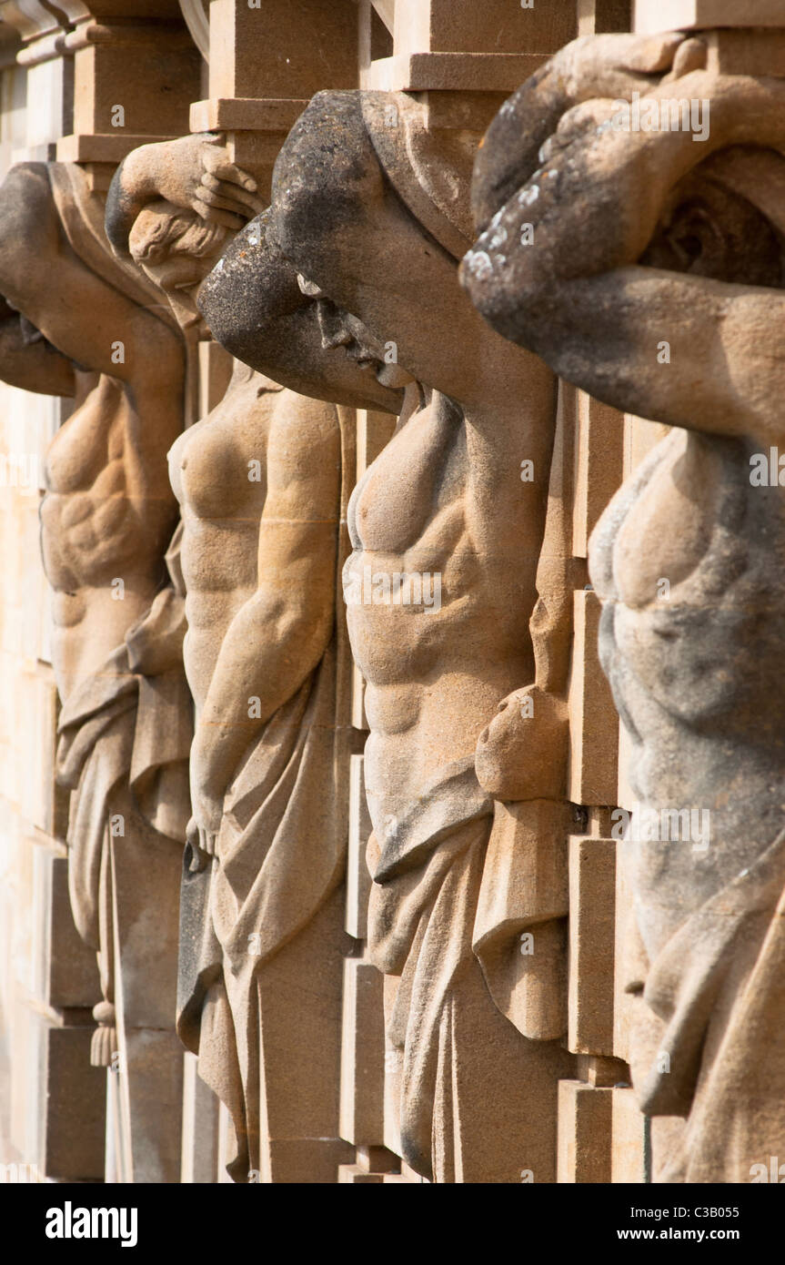 Statue blenheim palace hires stock photography and images Alamy