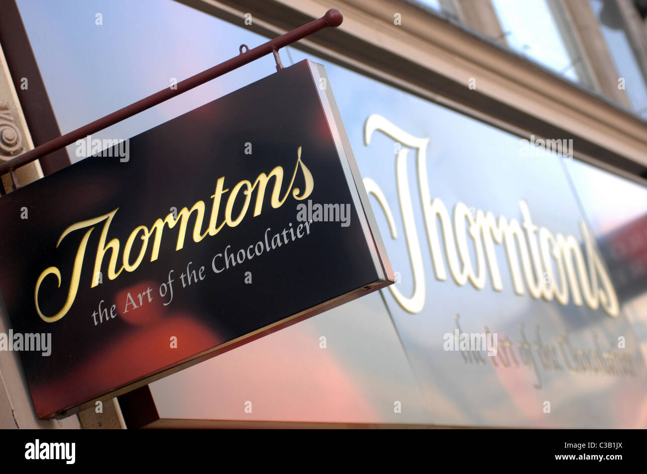 Thorntons toffee hires stock photography and images Alamy