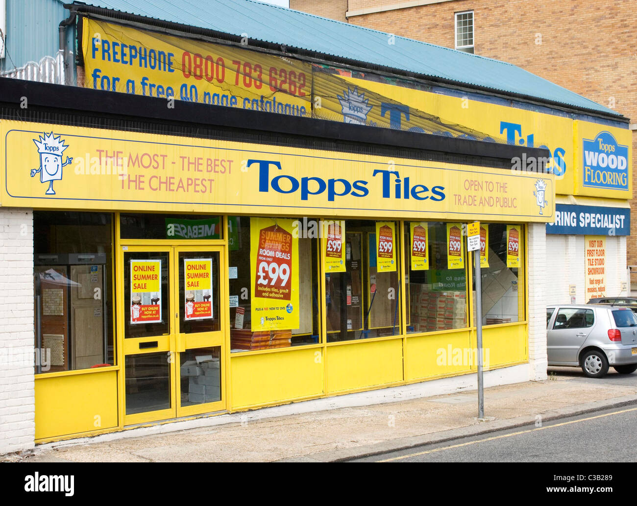 Topps tiles london hires stock photography and images Alamy