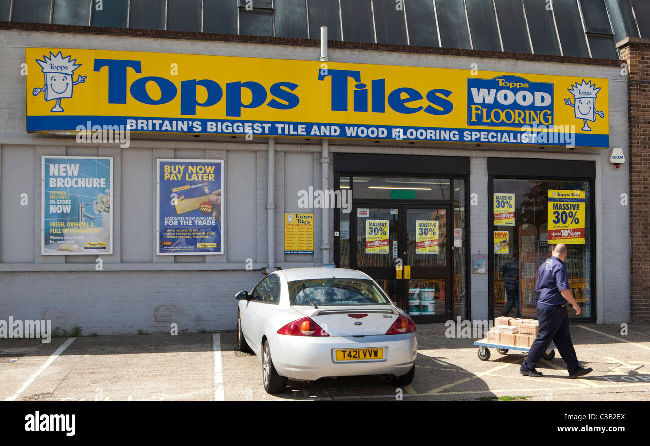 Topps tiles hires stock photography and images Alamy