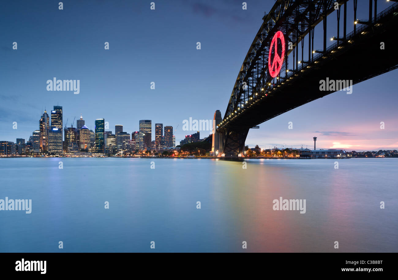 Sydney Harbour Bridge and skyline in New South Wales Stock Photo