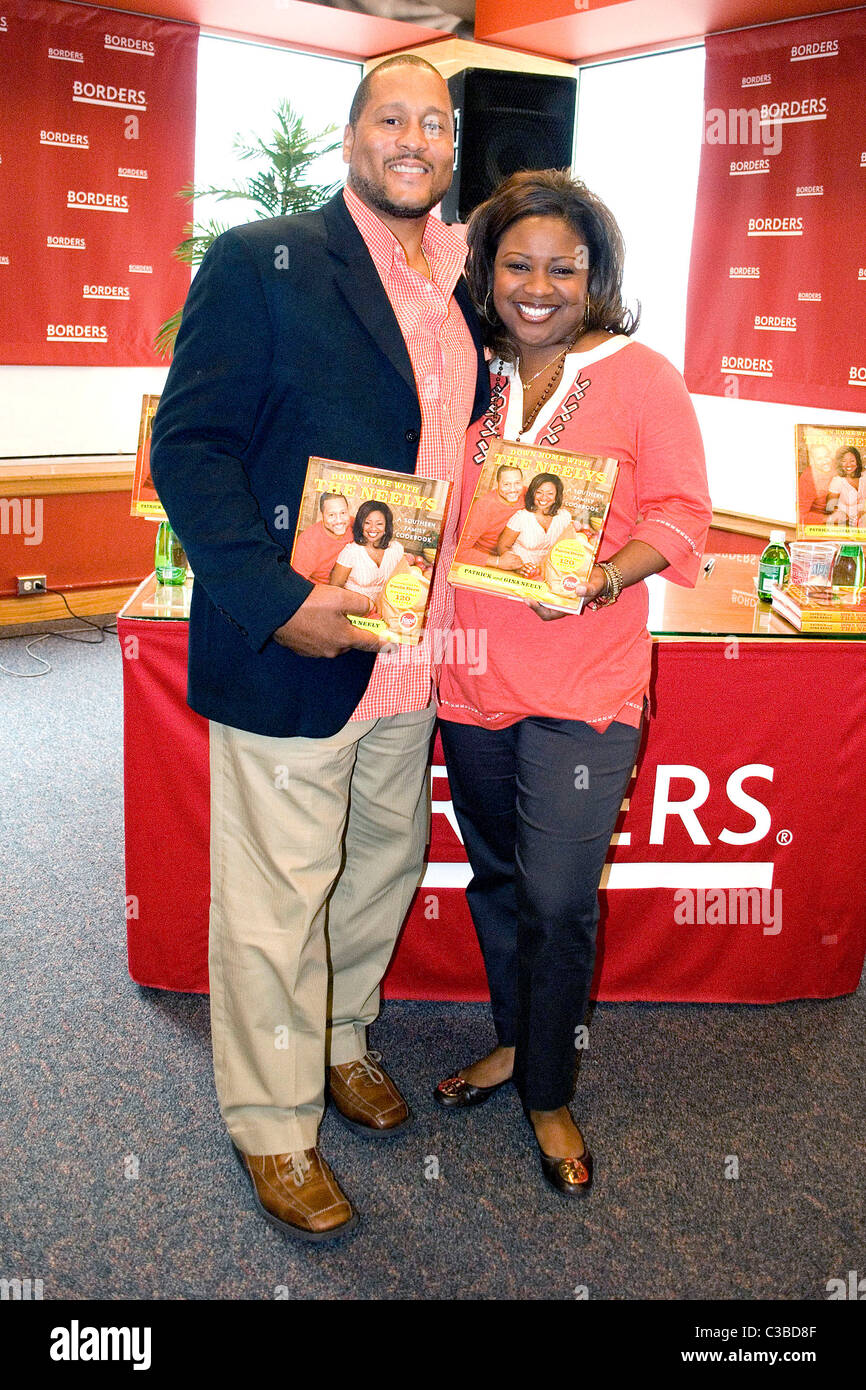 Down home with the neelys hires stock photography and images Alamy