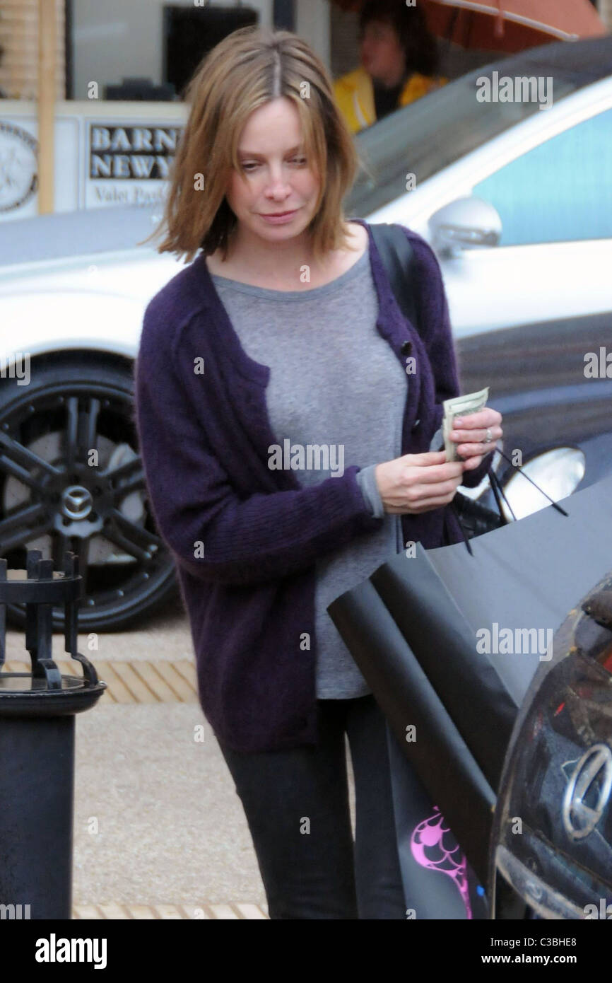 Calista flockhart shopping barneys new hi-res stock photography and images  - Alamy