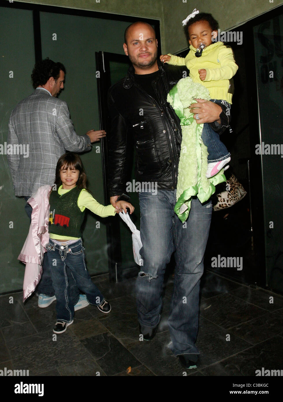 Stephen Belafonte and his family leave Sushi on Sunset Los Angeles