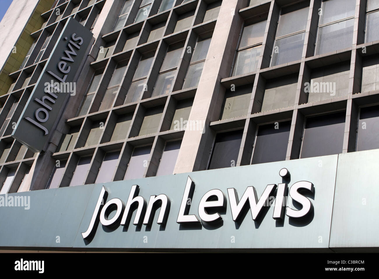 The front of the John Lewis department store in Oxford Street, London