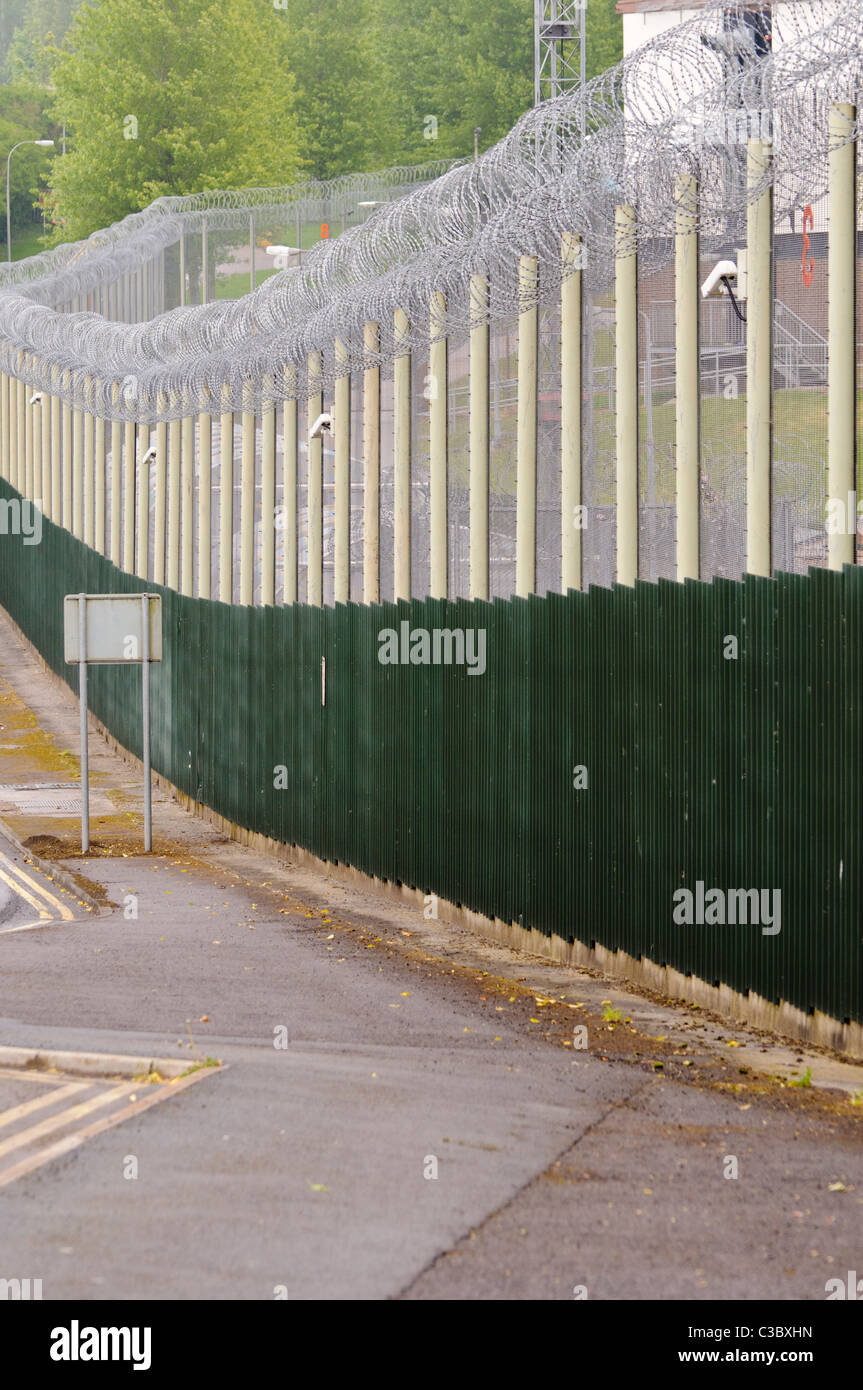 Razor wire fence cctv camera hi-res stock photography and images - Alamy