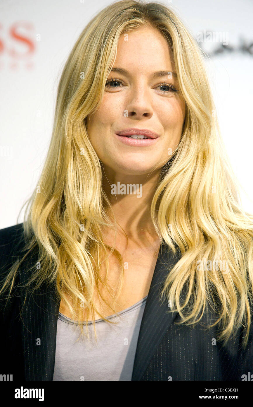 Sienna Miller presents new fragrance Boss Orange by Hugo Boss at El Corte Ingles store Madrid Spain 05.06.09 Stock Photo Alamy