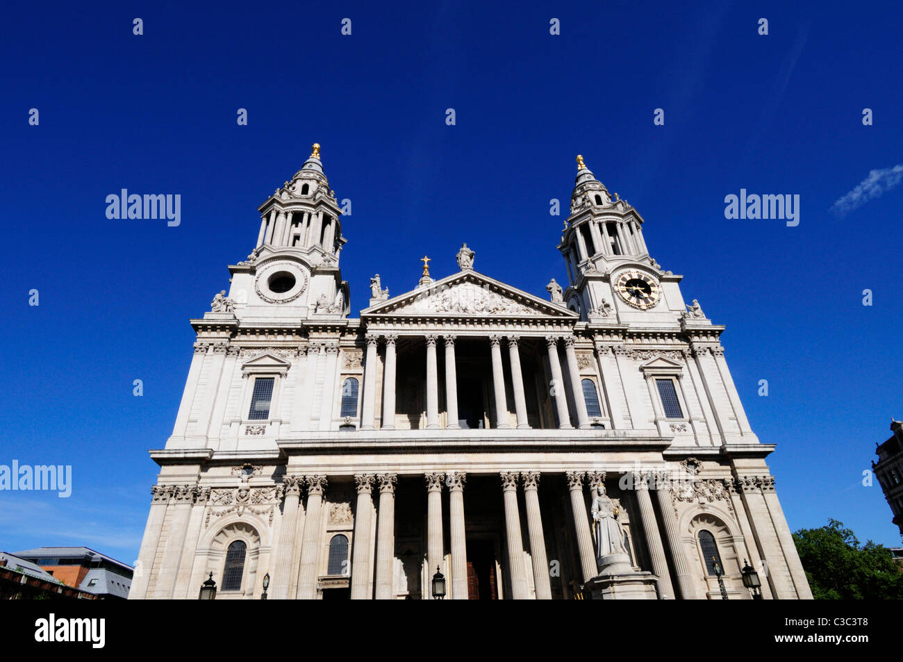The West Front of St Paul's Cathedral, London, England, UK Stock Photo