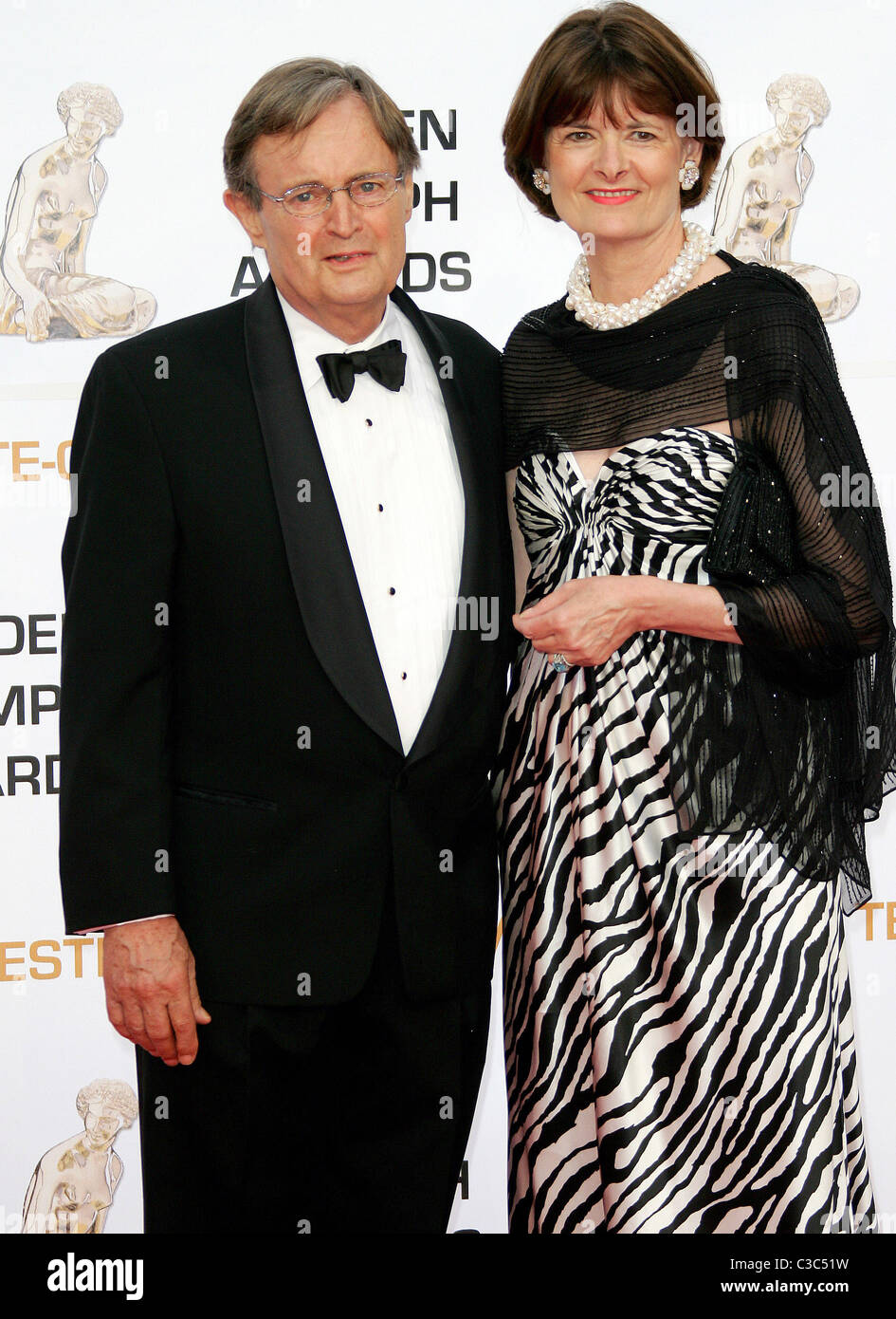 David McCallum and wife Monte Carlo Television Festival 2009 Closing Ceremony Arrivals Monte