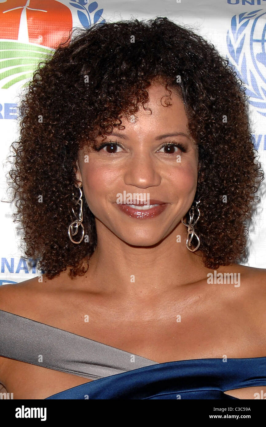 Gloria reuben 2nd annual ireo hires stock photography and images Alamy