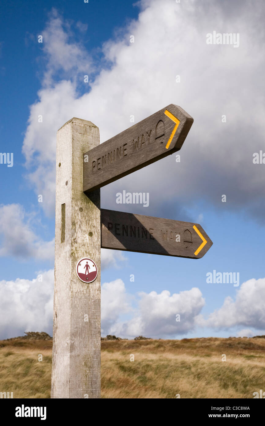 Pennine Way Fingerpost Sign Pointing Two Ways With Crow Access Land Symbol In Peak District National Park West Yorkshire Uk Stock Photo Alamy