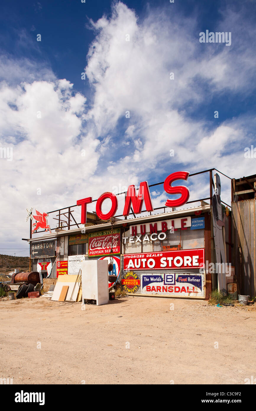 Tom's Welding and Machine Shop, Barstow, California, United States of