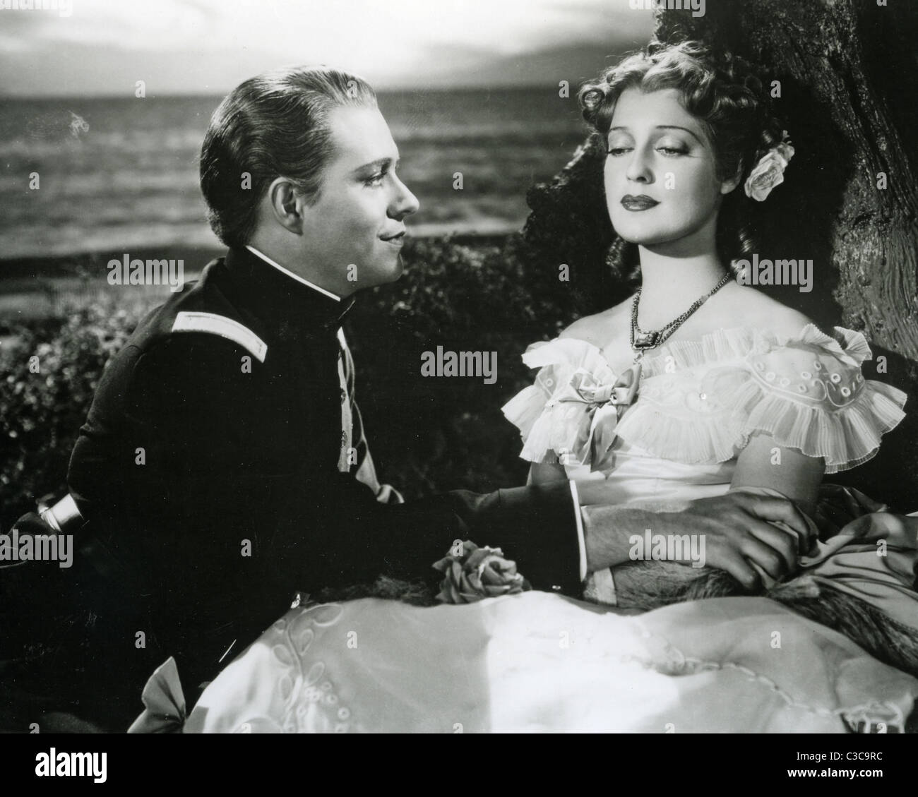 THE GIRL OF THE GOLDEN WEST 1938 MGM film musical with Nelson Eddy and  Jeanette Macdonald Stock Photo - Alamy