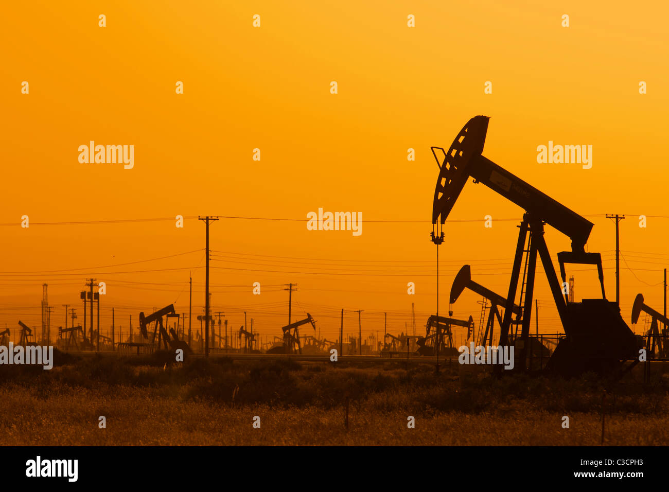 Oil pumpjacks Kern River Oil Field, Coalinga, California USA Stock