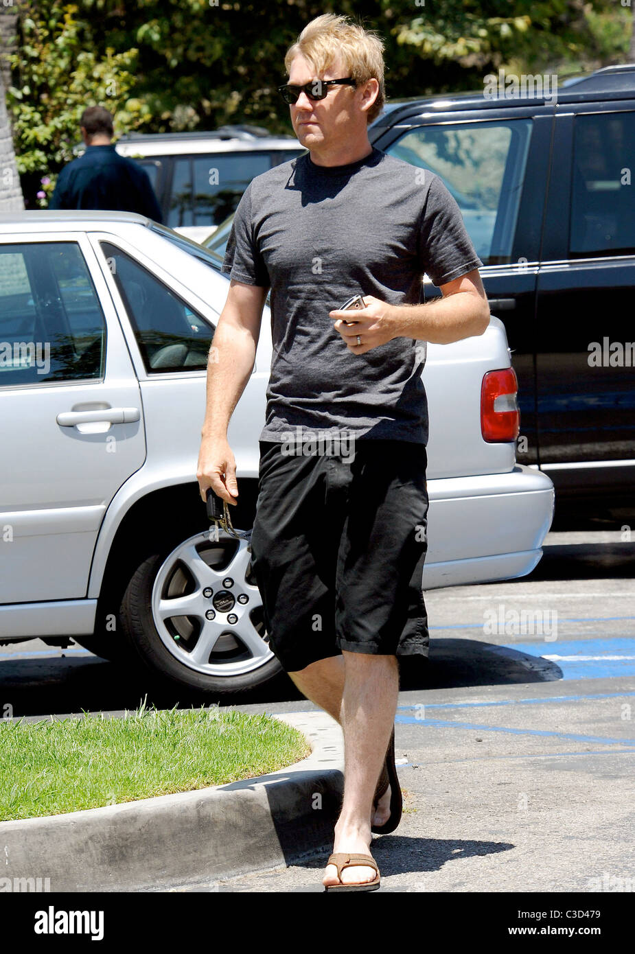 Rick Schroder shopping at CVS pharmacy in Malibu Los Angeles, California -  16.07.09 Stock Photo - Alamy