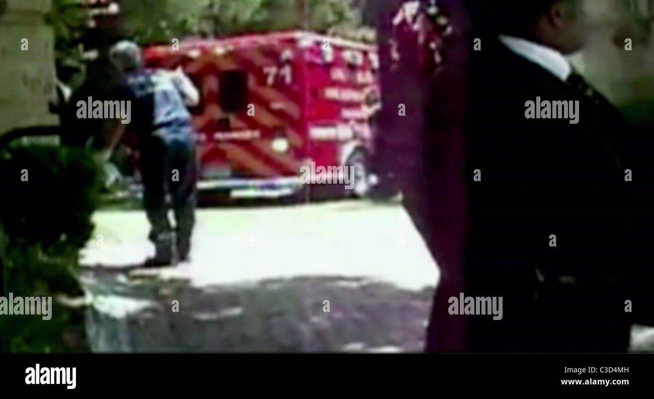 Michael Jackson In Ambulance michael-jackson-in-ambulance