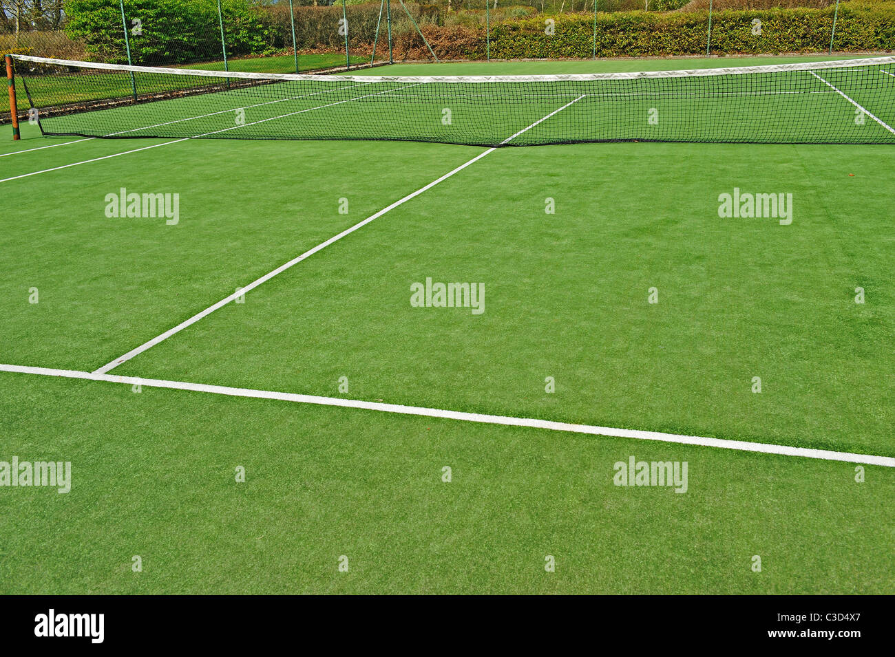 Still tennis court, ready for the next game Stock Photo Alamy