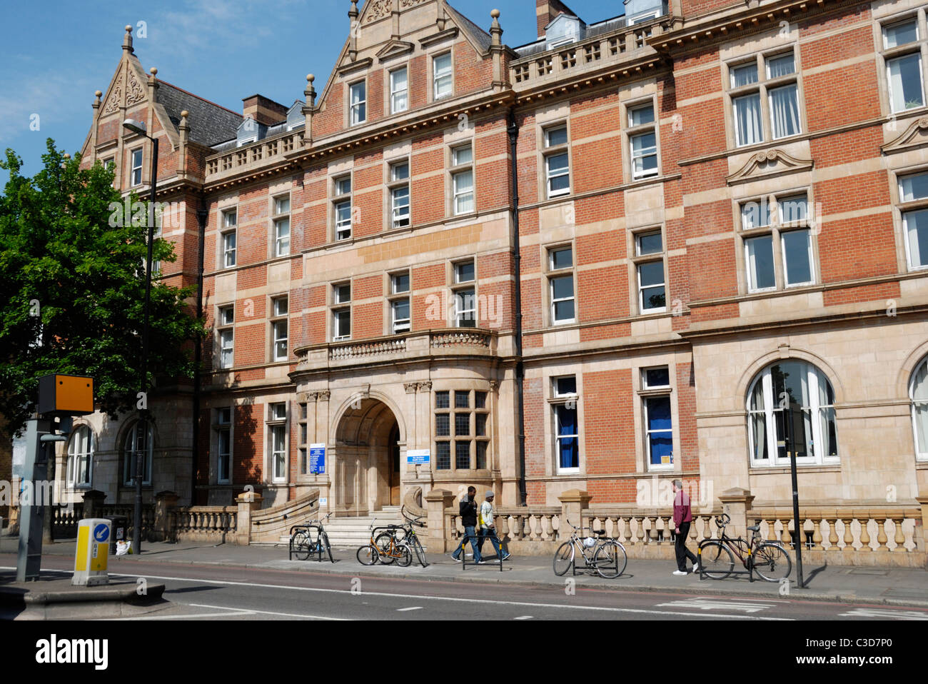 Northern medical centre hires stock photography and images Alamy