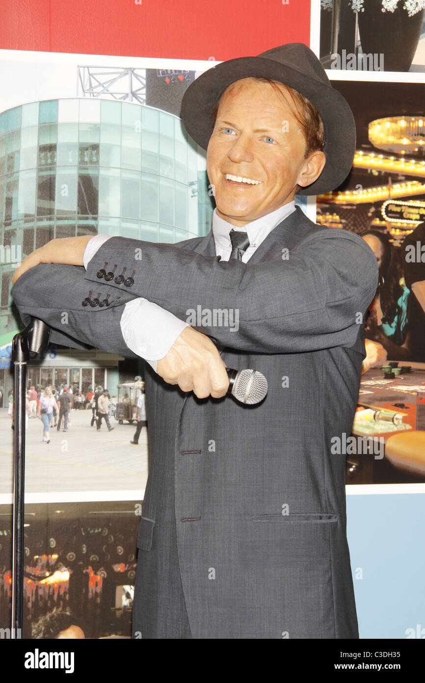 Frank Sinatra wax sculpture Madame Tussauds wax sculptures of New