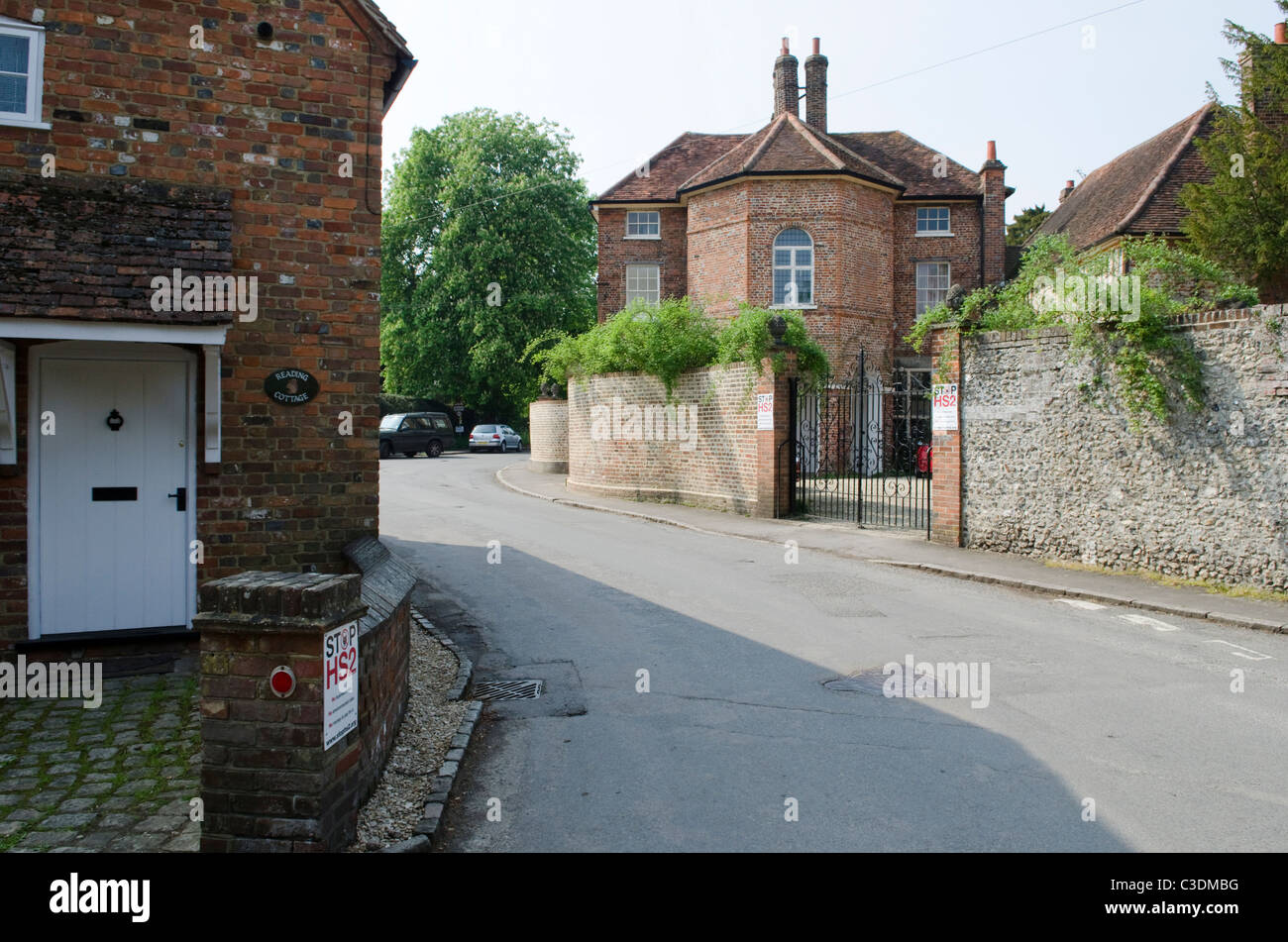Opponents of the proposed HS2 high speed rail project show their posters in the village of Little Missenden Stock Photo