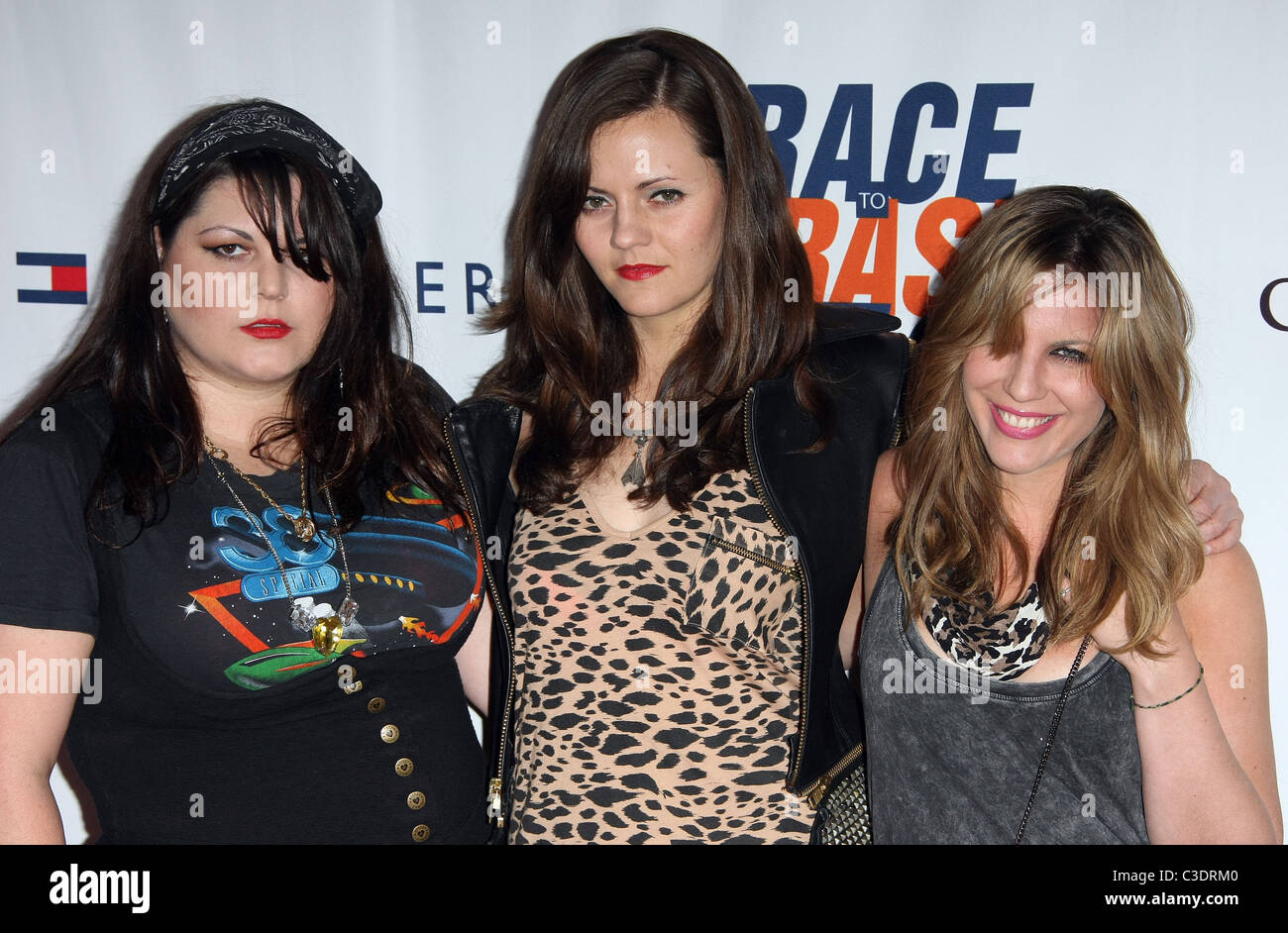 THE DONNAS 18TH ANNUAL RACE TO ERASE MS CENTURY CITY LOS ANGELES CALIFORNIA USA 29 April 2011 Stock Photo