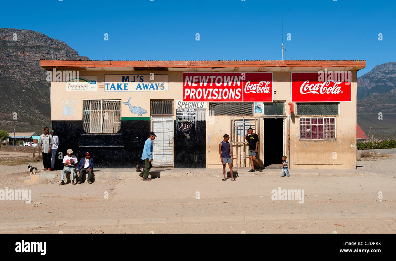 Shop and takeaway in Smitsville, a township in Barrydale on the R62, the wine route in the Western Cape, South Africa Stock Photo