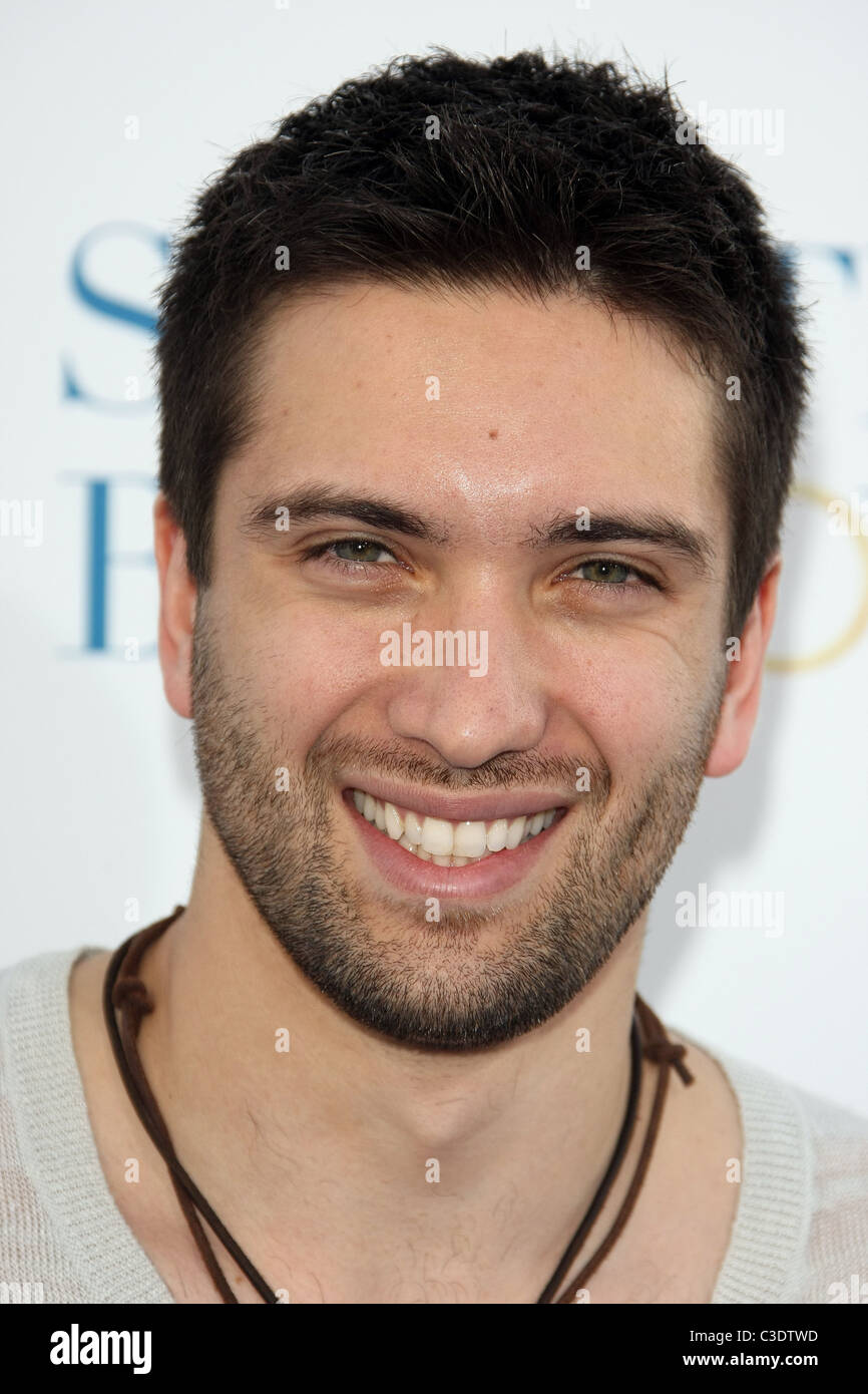 Dmitry Chaplin dating någon