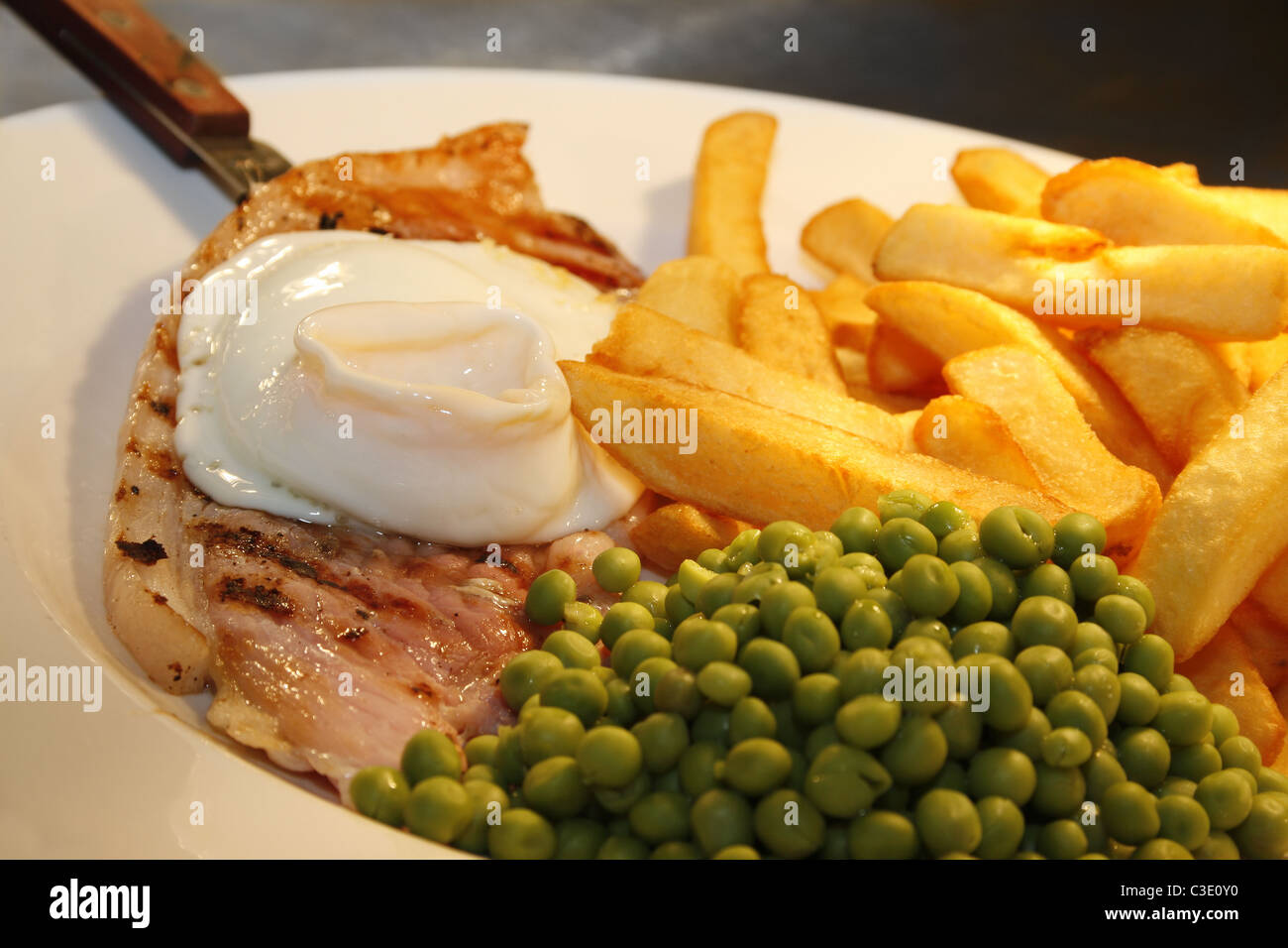 Gammon and chips hires stock photography and images Alamy