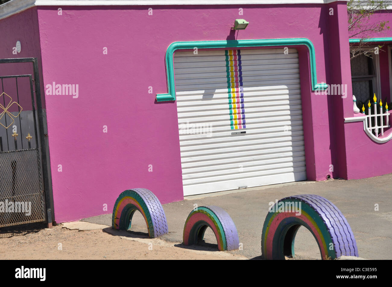 Township houses and sheds in Gugulethu, South Africa Stock Photo Alamy