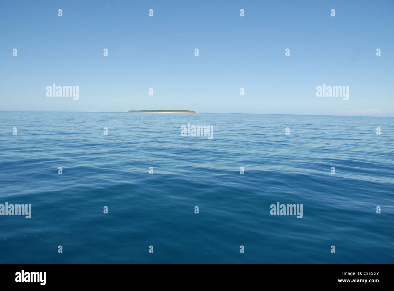 Heron island of the southern Great Barrier Reef in Queensland, Australia, seen from the Gladstone ferry Stock Photo