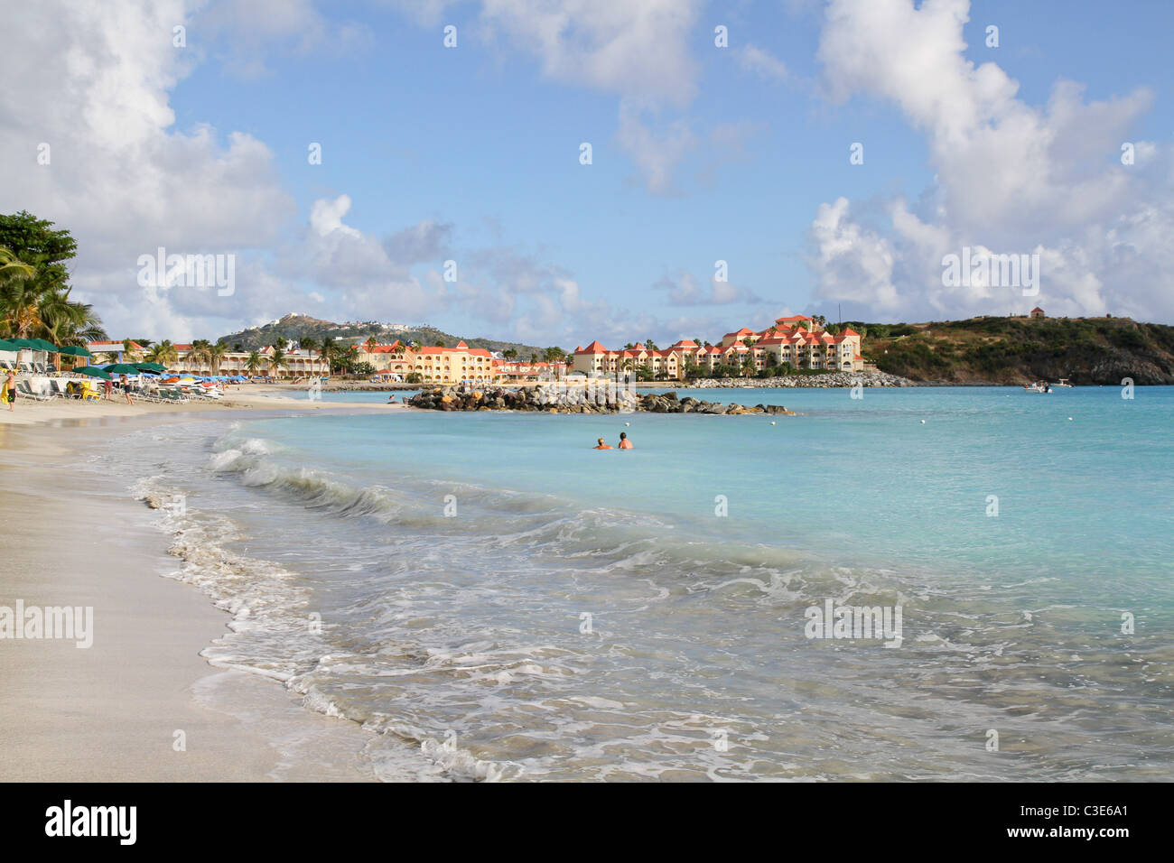 The beach at Little Bay, St Maarten Stock Photo