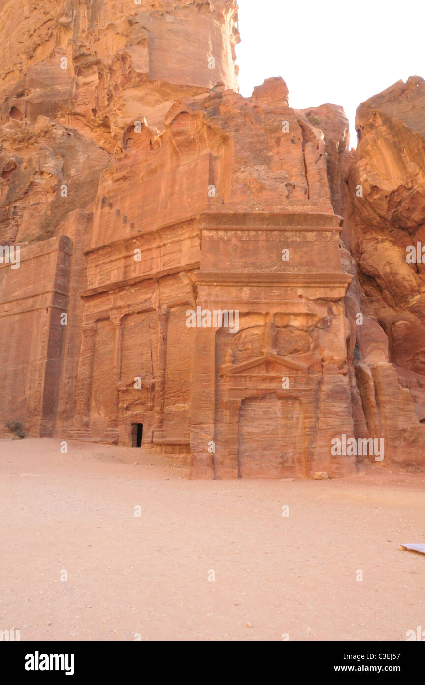 Sand stone carvings jordan hi-res stock photography and images - Alamy