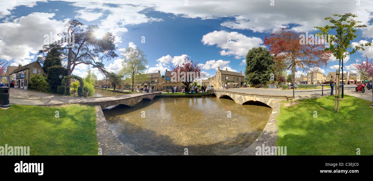 360 Degree view of Bourton on the Water Cotswolds UK Stock Photo