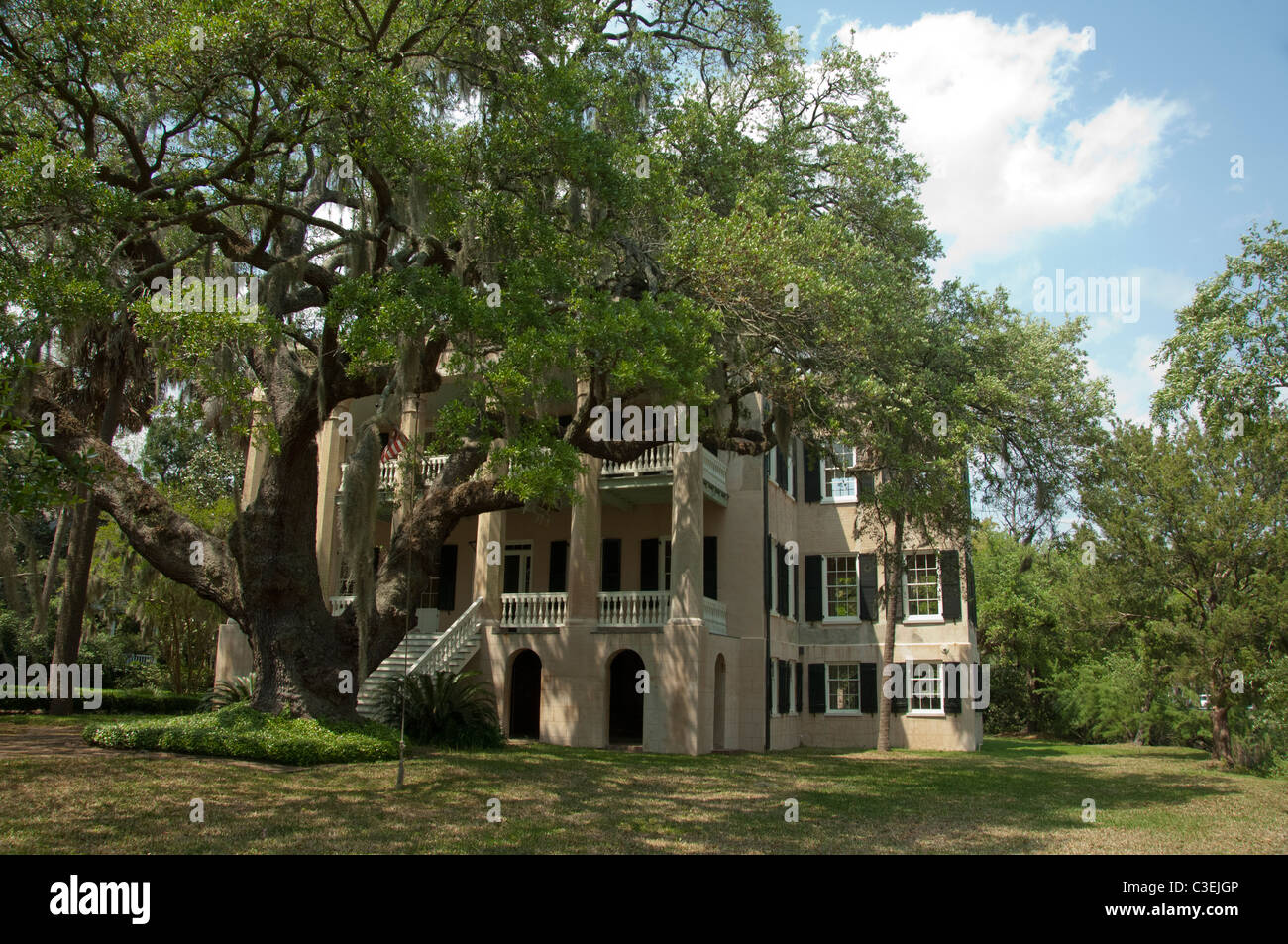 South Carolina, Beaufort. Traditional Southern Antebellum home Stock