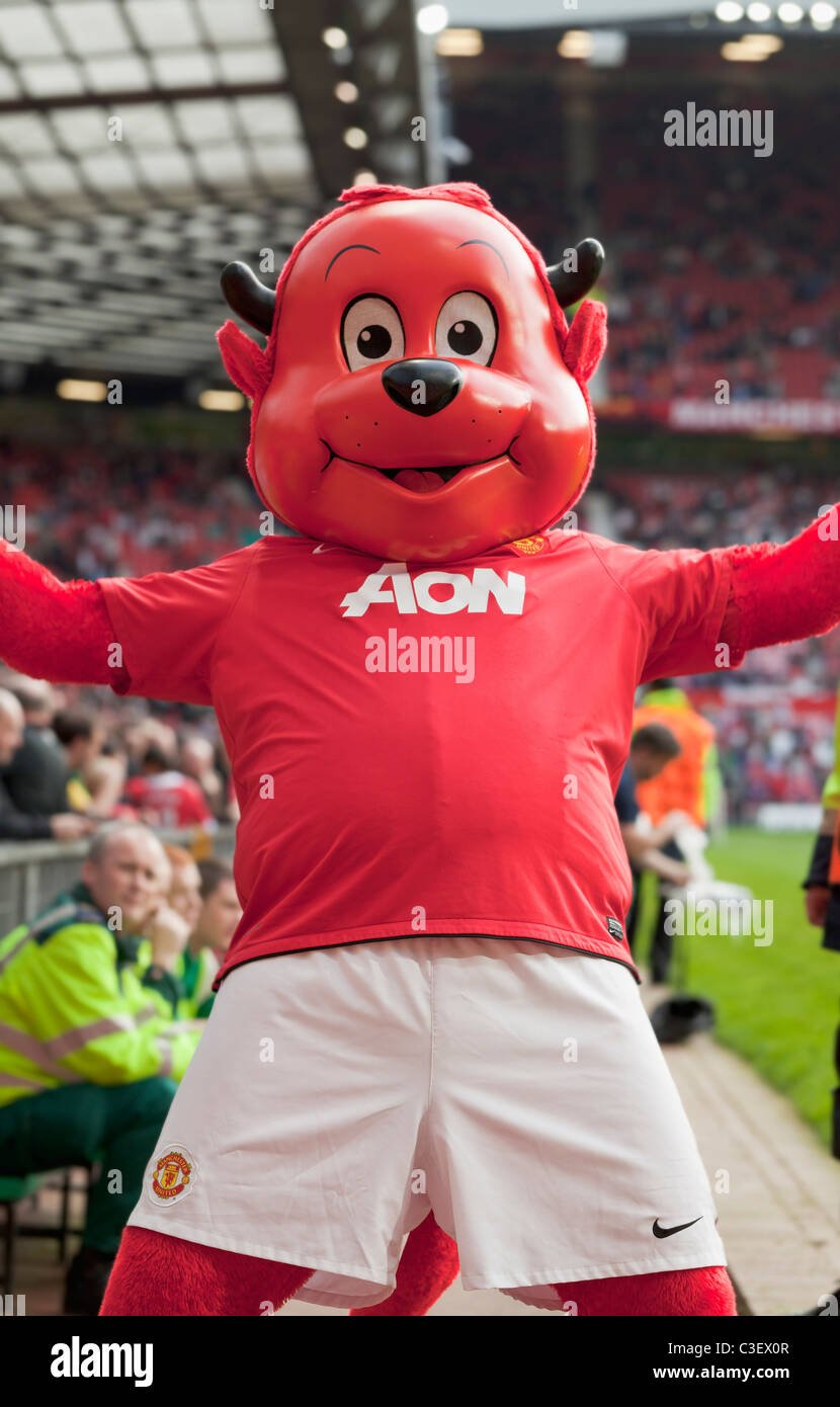 Manchester United Mascot High Resolution Stock Photography And Images Alamy
