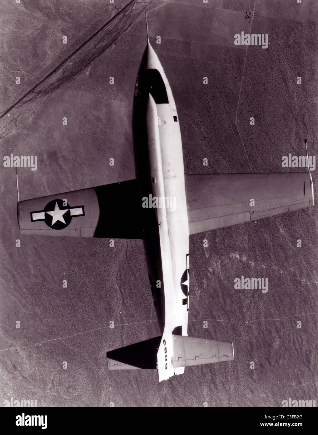 THE BELL X-1A ROCKET PLANE IN FLIGHT 8X10 USAF PHOTO AZ341 